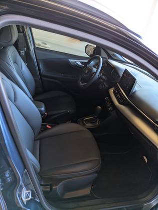FIAT PULSE 1.0 TURBO 200 HYBRID IMPETUS CVT FIAT PULSE 1.0 TURBO 200 HYBRID IMPETUS CVT